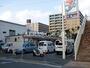 コンビニ　セブンイレブン横浜生麦4丁目店（コンビニ）まで424m