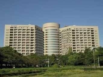 病院　国立大学法人名古屋大学医学部附属病院（病院）まで830m