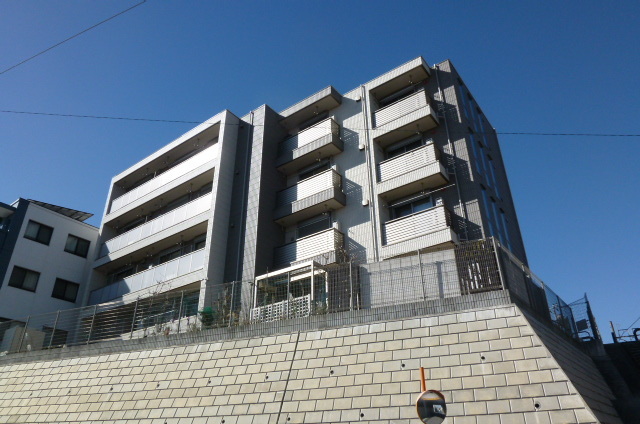建物外観　地震に強い旭化成ヘーベルメゾン！