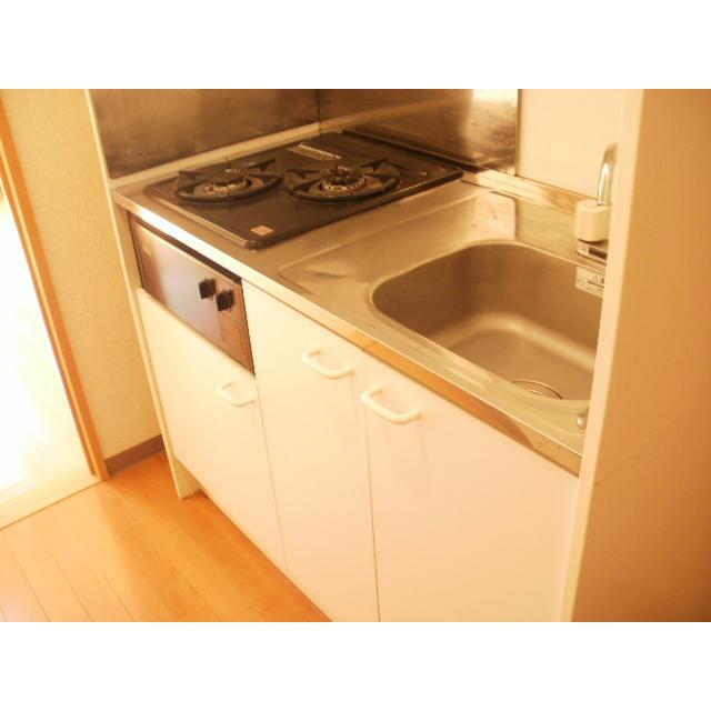 キッチン　※別部屋参考写真です。