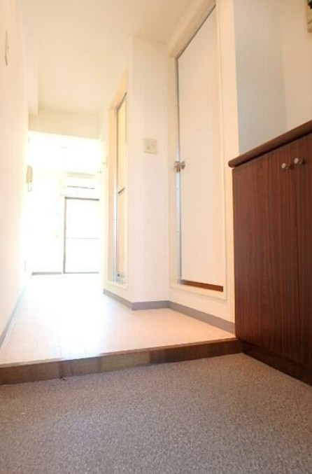 玄関　別部屋参考写真