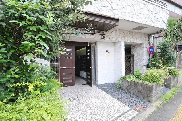 エントランス　スパシエオリエンス板橋本町　板橋区本町