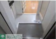 キッチン　玄関