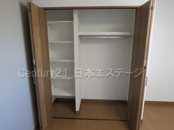 収納　クローゼットタイプの収納