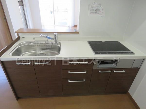 キッチン　３口ＩＨシステムキッチン