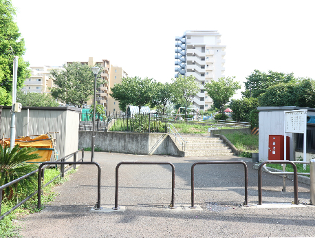 公園　千住桜木町公園（公園）まで591m