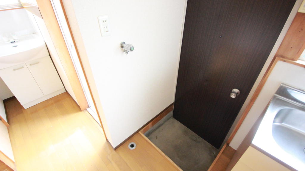 その他設備　室内洗濯機置き場です！