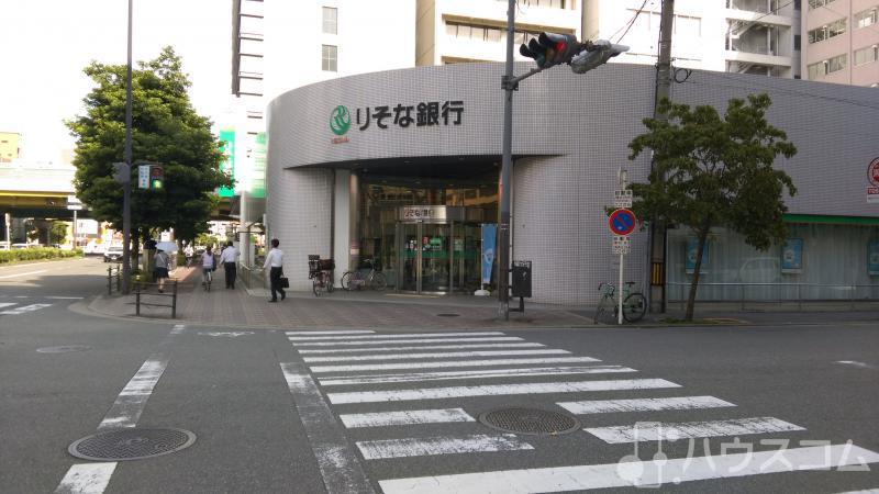銀行　りそな銀行 新大阪駅前支店（銀行）まで600m