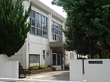 中学校　宮原中学校（中学校）まで180m