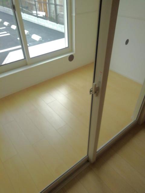 バルコニー　陽当たり良好なサンルームです♪