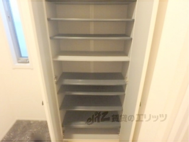収納　下駄箱