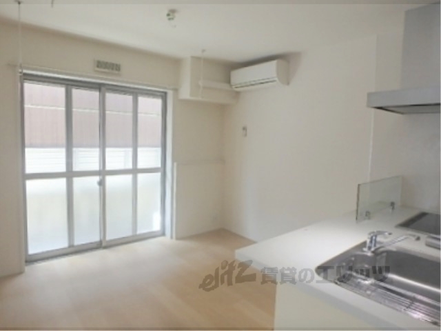 居室・リビング　洋室