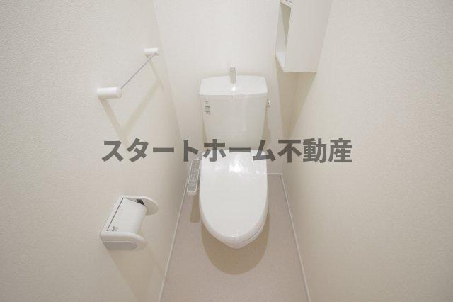トイレ　トイレもきれいです