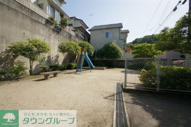 公園　香住ケ丘公園（公園）まで1220m