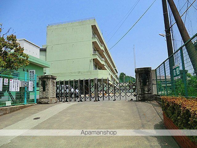 小学校　荻野小学校（小学校）まで450m