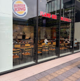 飲食店　バーガーキング 有明ガーデン店（飲食店）まで1179m
