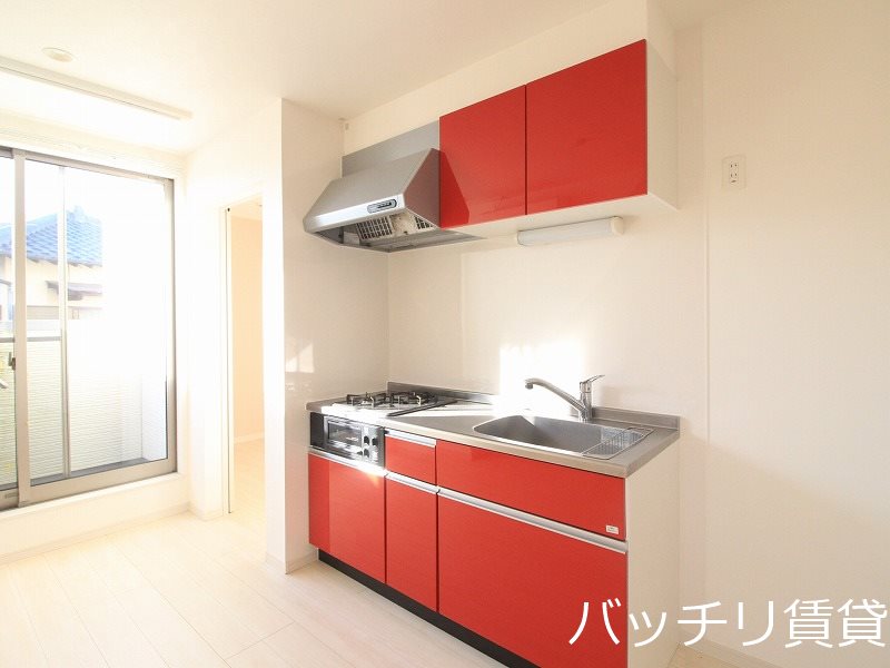 キッチン　同型タイプの為、現状を優先いたします