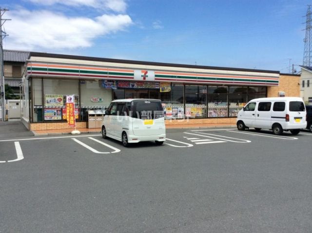 コンビニ　セブンイレブン 浜松高丘東店（コンビニ）まで476m