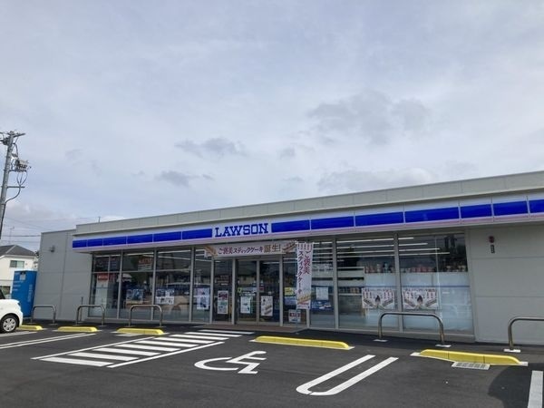 コンビニ　ローソン武蔵村山神明四丁目店（コンビニ）まで485m