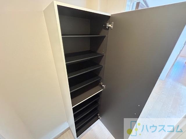 Dahlia小野原東の玄関写真