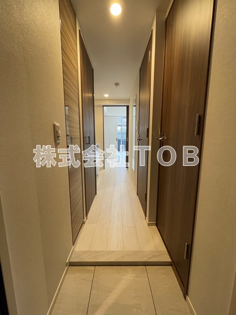 玄関　※同物件別号室参考写真※