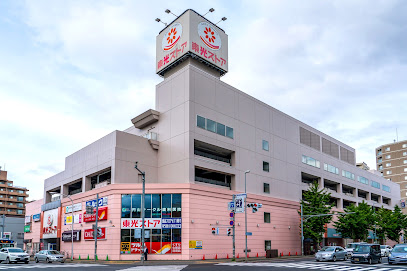 ドラックストア　ツルハドラッグ円山店（ドラッグストア）まで445m