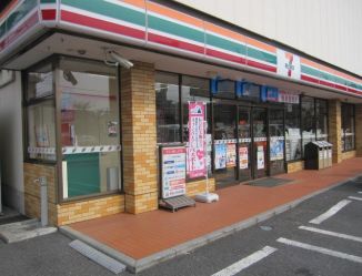コンビニ　セブンイレブン足立東和2丁目店（コンビニ）まで144m