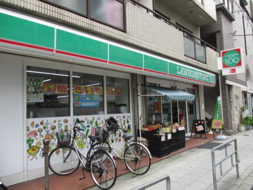 コンビニ　ローソンストア100 LS東淀川小松店（コンビニ）まで132m
