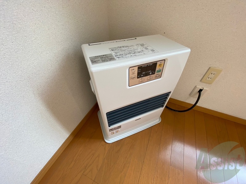 その他設備　灯油暖房です。札幌の寒い冬もこれで大丈夫！