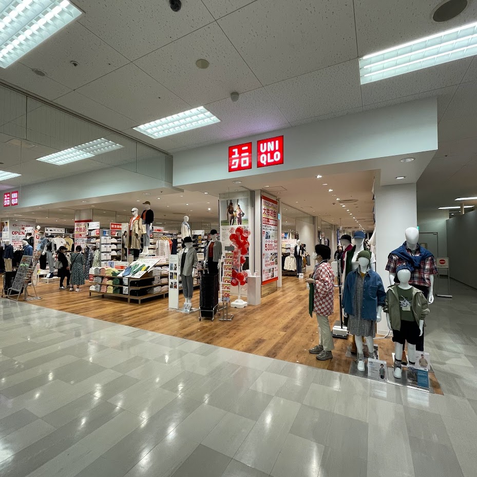 ショッピングセンター　ユニクロイトーヨーカドー木場店（ショッピングセンター）まで771m