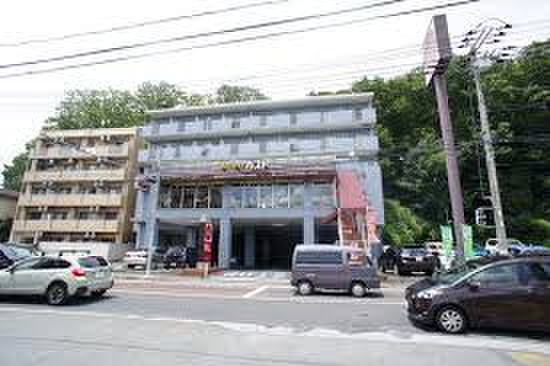 飲食店　ガスト生田駅前店（飲食店）まで476m
