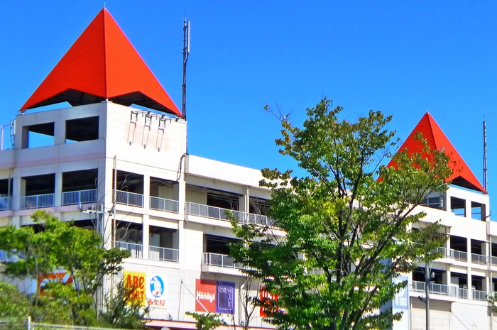 ホームセンター　島忠HOMES（ホームズ） 葛西店（ホームセンター）まで1100m