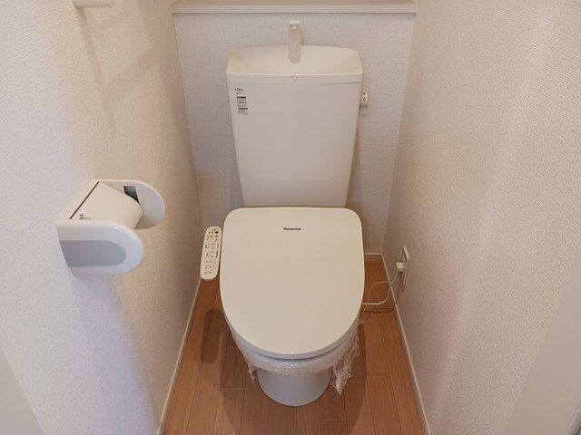 トイレ　清潔感のあるトイレです