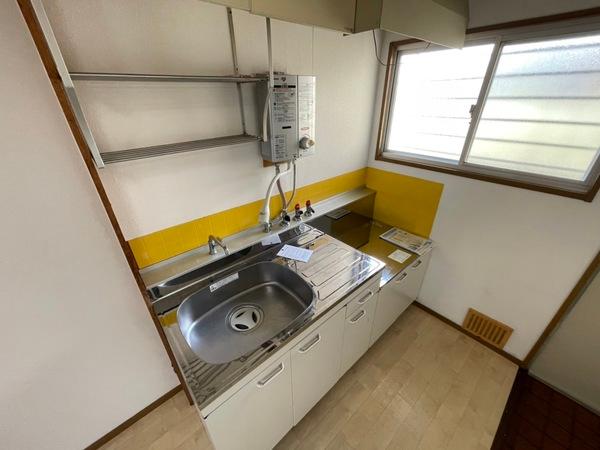 キッチン　２口コンロ設置可！