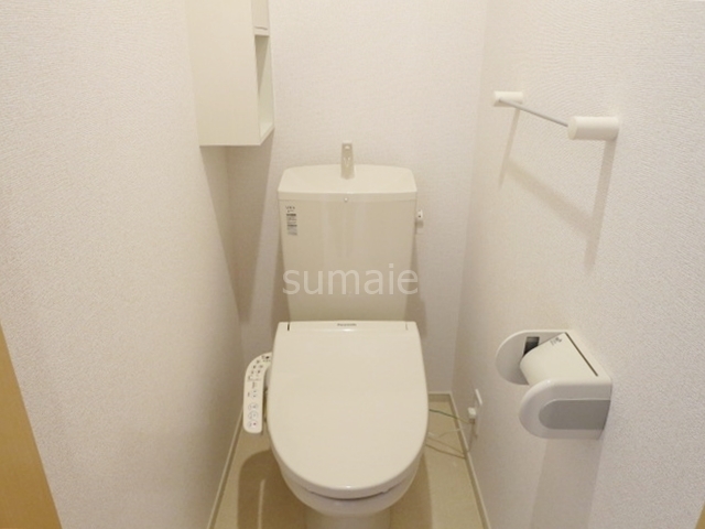トイレ　温水洗浄便座付き☆