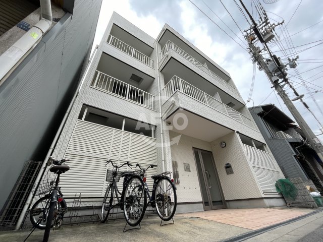 建物外観　ルシエル難波　外観