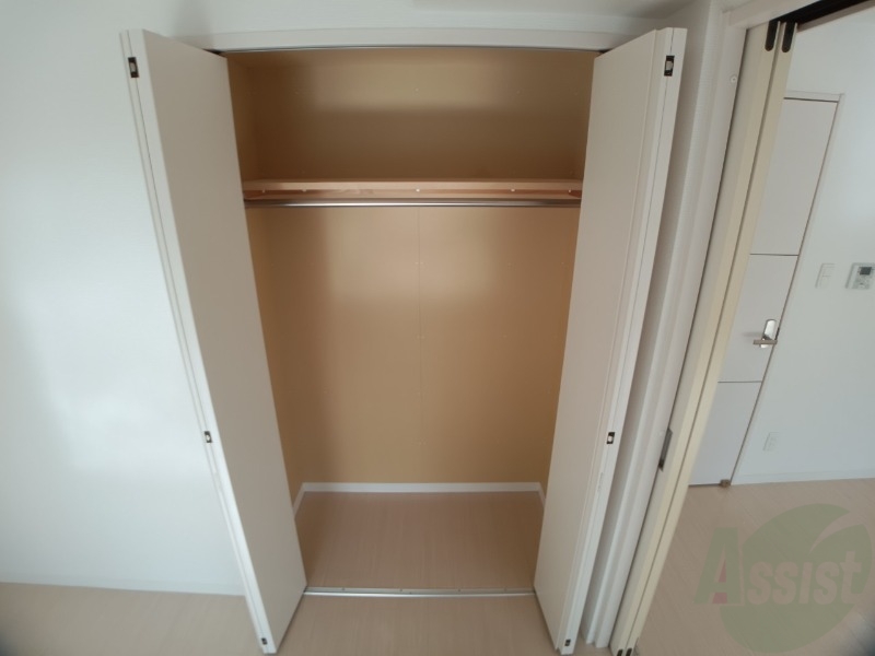 収納　収納もバッチリあるのでお部屋が片付きますよ！