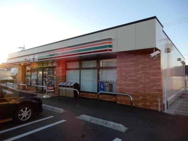 コンビニ　セブンイレブン五個荘南店（コンビニ）まで260m