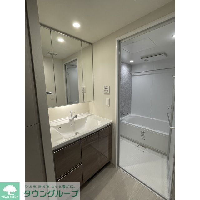 洗面設備　同仕様別室のお写真です。
