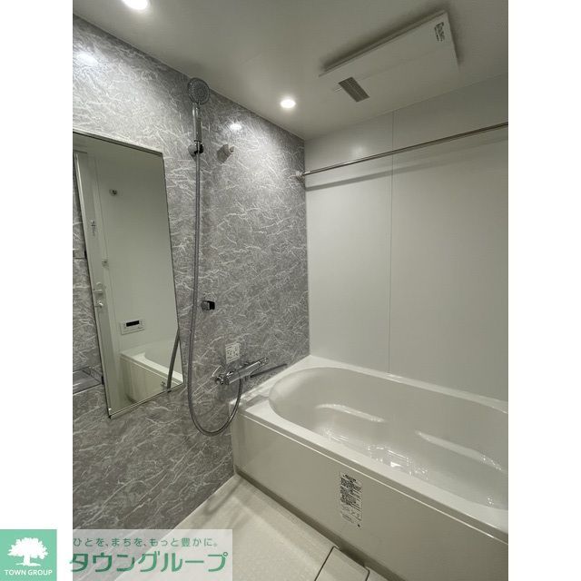 バス・シャワールーム　同仕様別室のお写真です。