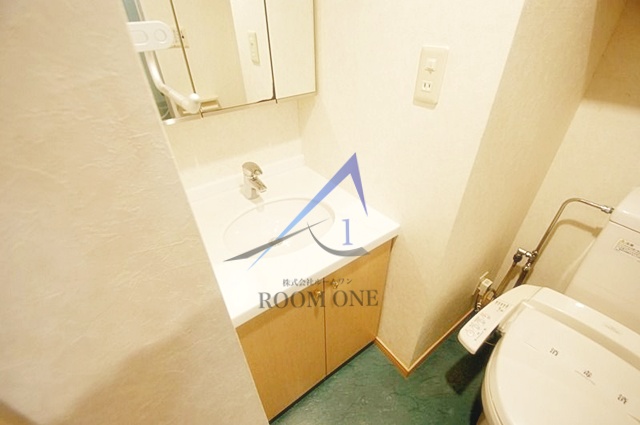 洗面設備　洗面台です。