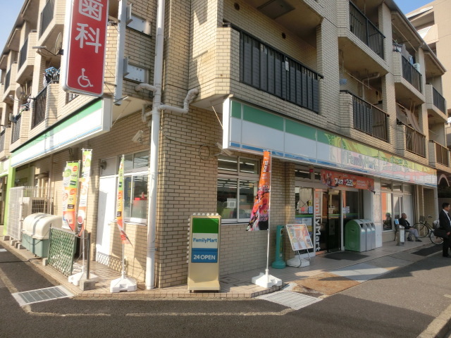 コンビニ　ファミリーマート原木中山駅北店（コンビニ）まで224m