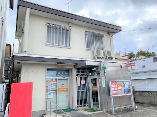郵便局　堺神石郵便局（郵便局）まで445m