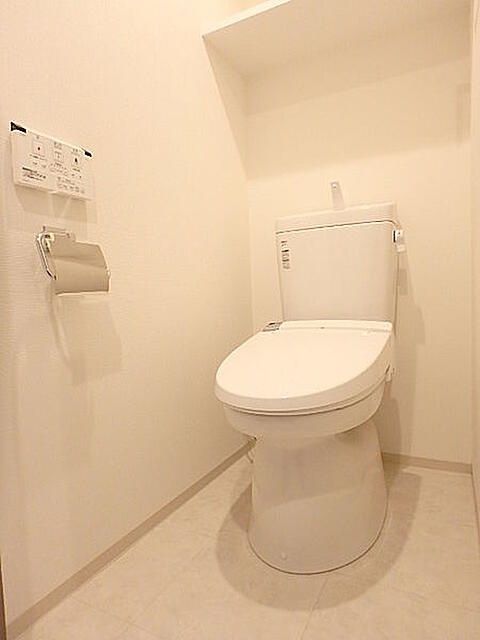 トイレ　（別タイプ参考写真）アーバンステーション成増　板橋区成増1