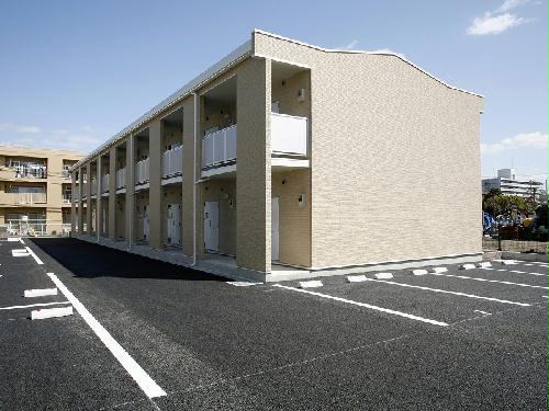 レオパレス蓮台寺公園西の外観写真
