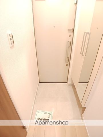 ヴィアソーレ茨木の玄関写真