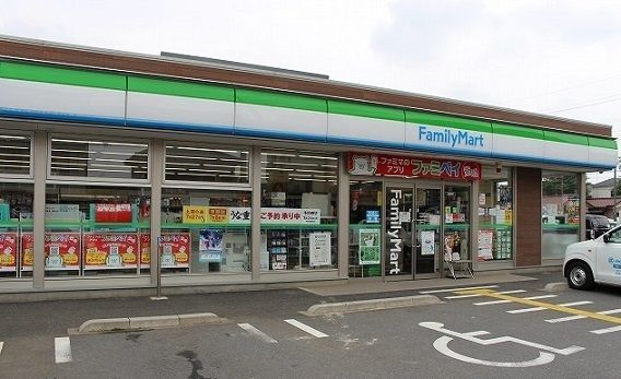 コンビニ　ファミリーマート川越砂新田四丁目店（コンビニ）まで314m