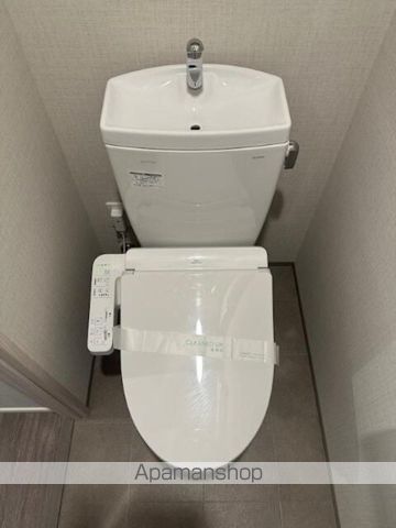 東京メトロ有楽町線 池袋駅 徒歩10分 12階建 築4年のトイレ写真