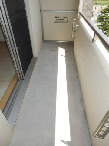 バルコニー　※写真は他号室です