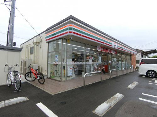 コンビニ　セブンイレブン　忠岡中1丁目店（コンビニ）まで747m